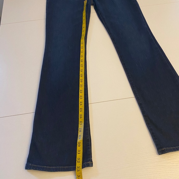 Joe's Jeans The Honey Curvy Bootcut in Rikki Dark Wash Size 32 - Picture 14 of 16